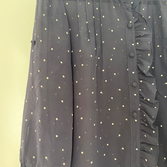 Banana Republic button up blouse - Picture 3 of 3